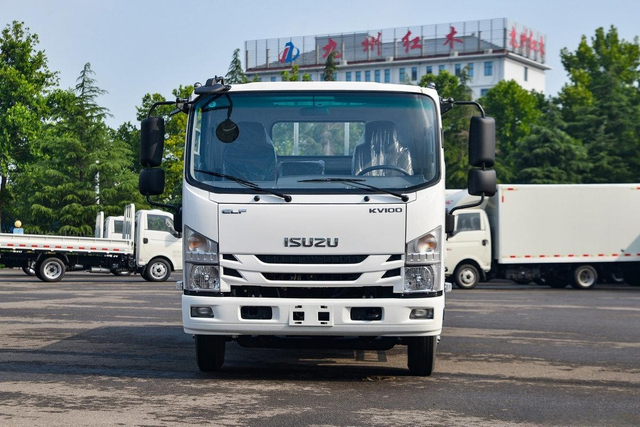  Qingling ISUZU Light Truck KV100 4x2 QL1043BUHAY