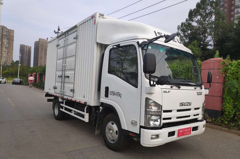 Qingling ISUZU Van Truck KV100 4x2 QL5044XXYAMHAJ