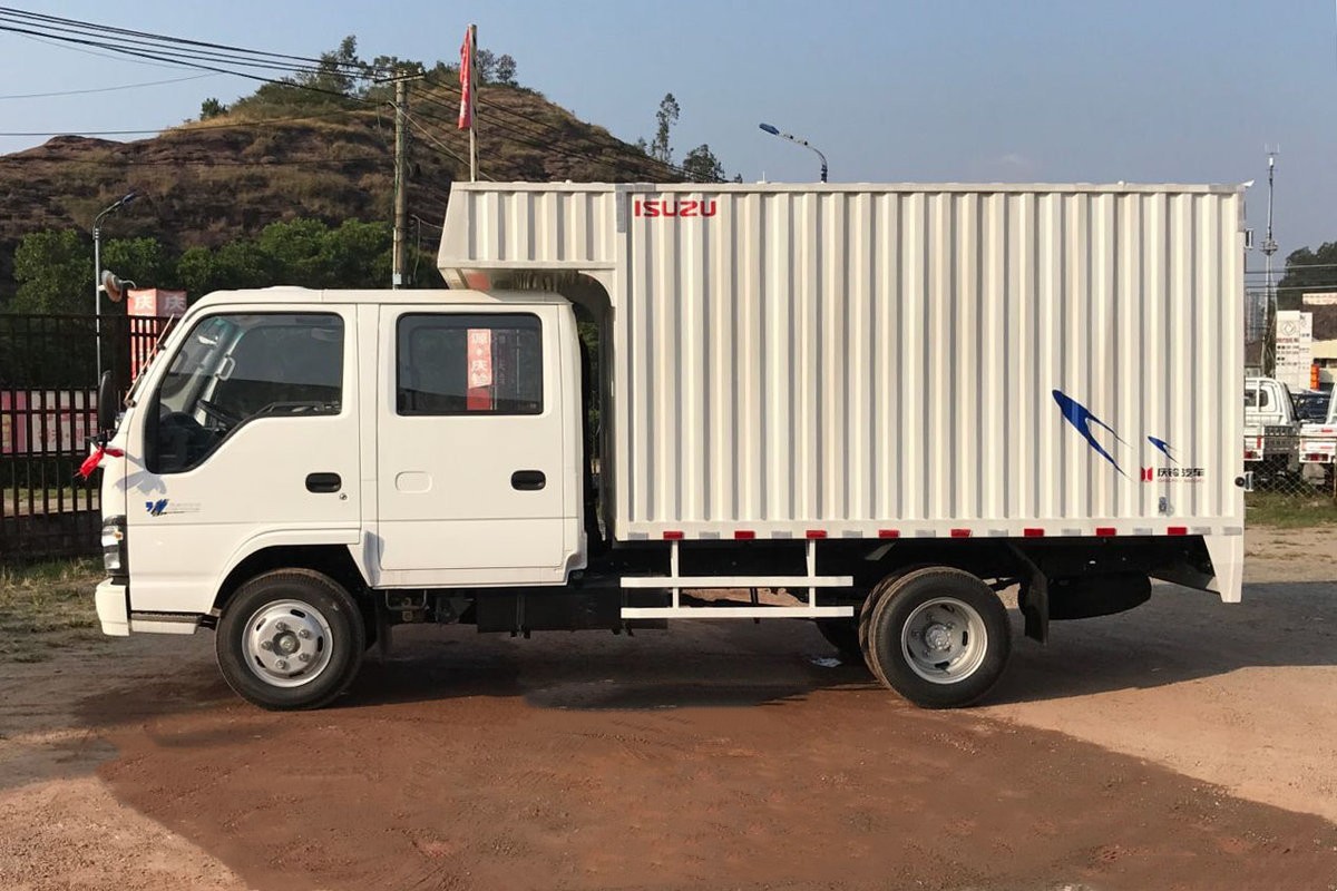 Qingling ISUZU 130PS Van Truck 600P 4x2 QL5070XXYA5KW