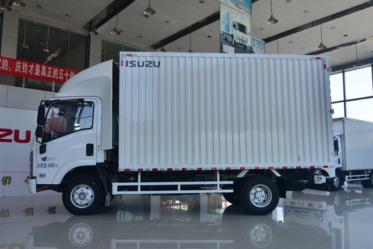  Qingling ISUZU M600 Van truck 4x2 QL5048XXYBUHA