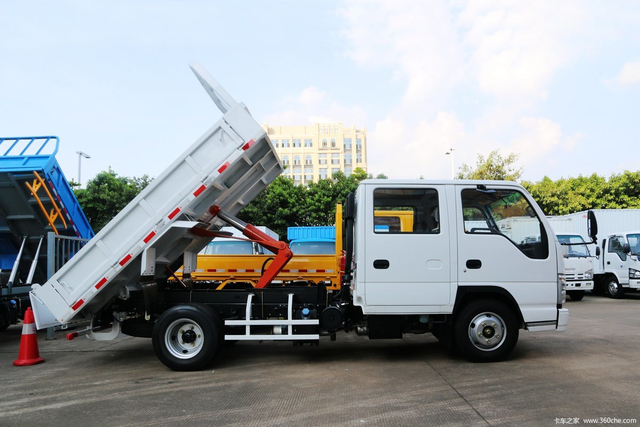  Qingling ISUZU Dump Truck 100P 4x2 QL1070BUHACY 