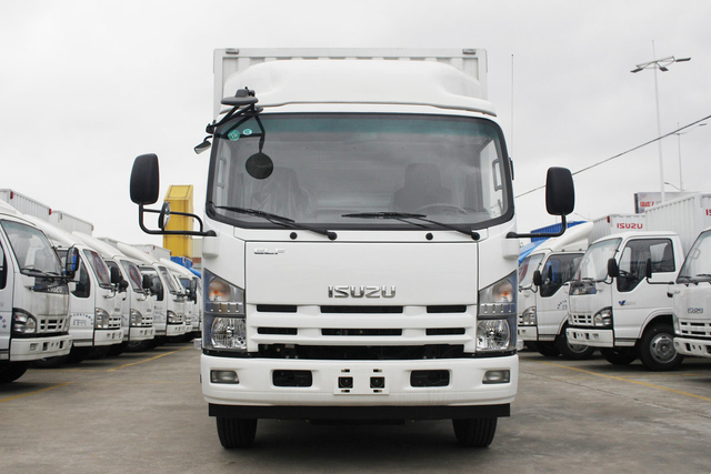 Qingling ISUZU 190PS Van Truck 700P 4x2 QL5100XXYA8MAJ