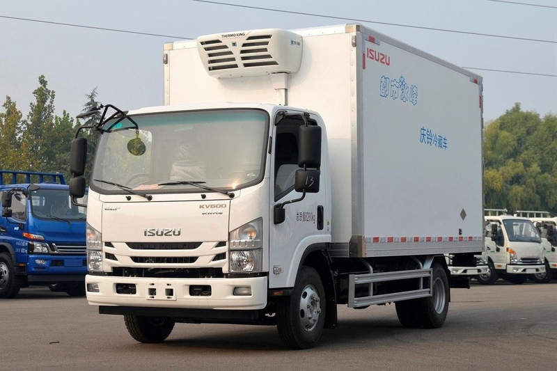 QingLing ISUZU KV600 Refrigerated truck 4x2 QL5080XLCBUHAJ