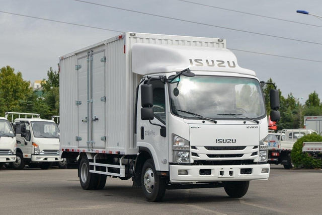 Qingling ISUZU Van Truck KV100 4x2 QL5042XXYBUHA