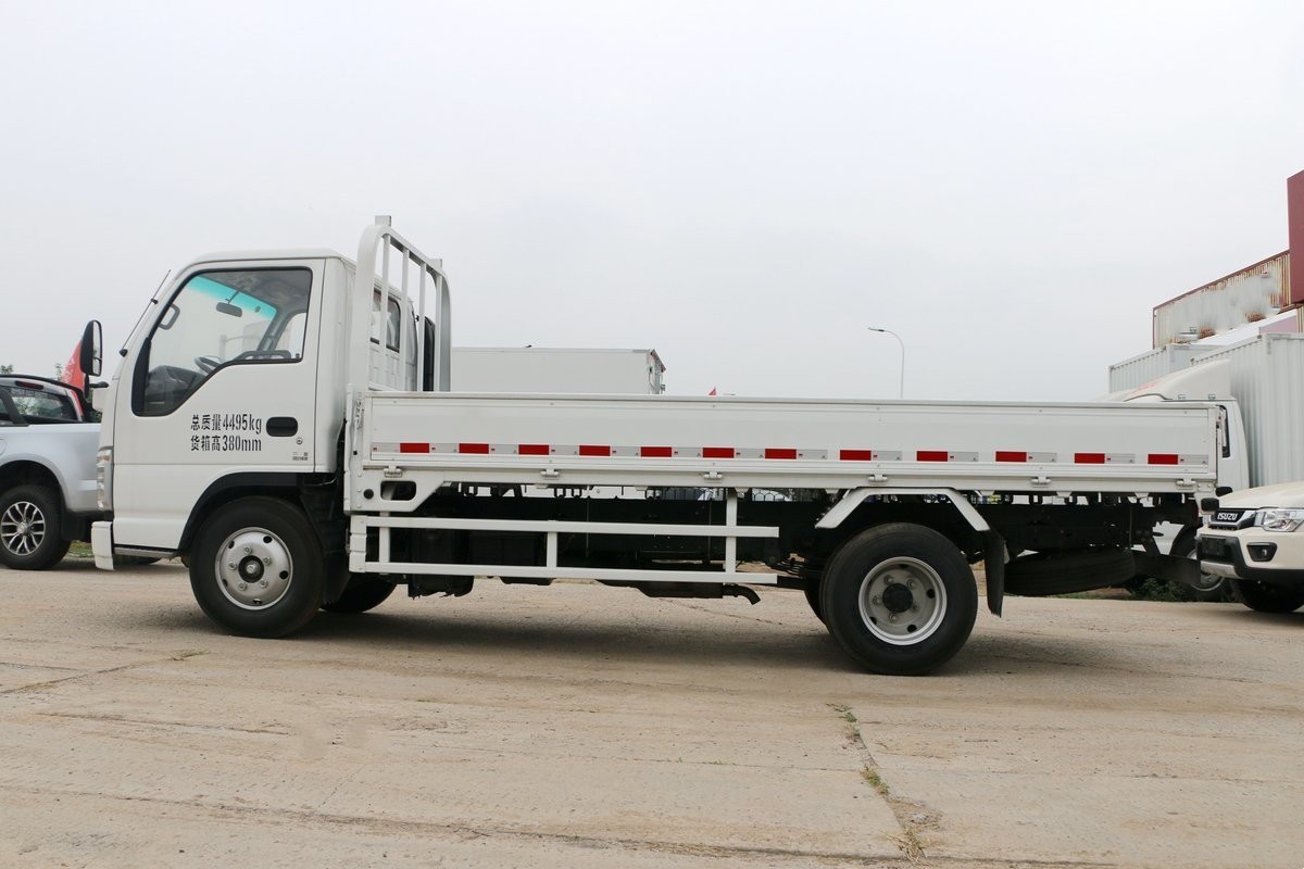  Qingling ISUZU Light Truck 100P 4x2 QL1041A6HA