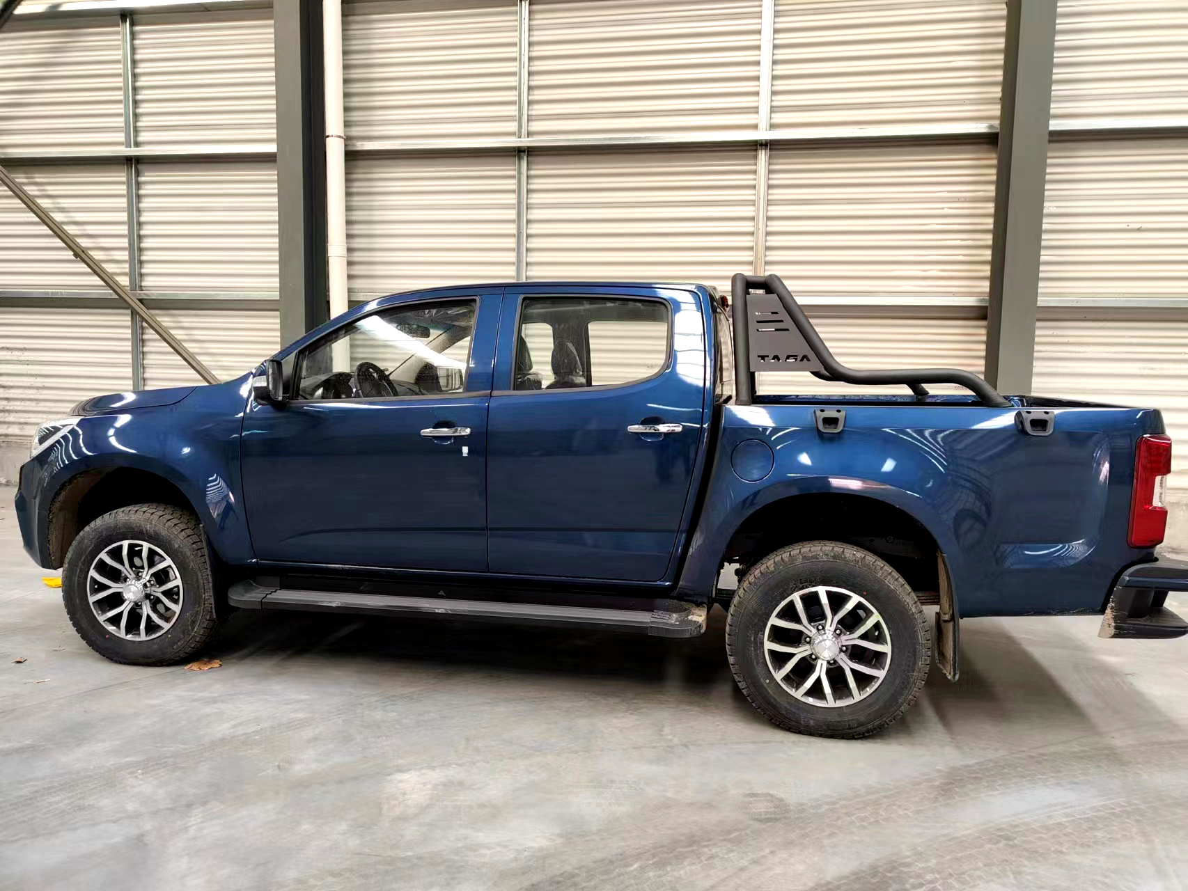 QL1030BEVEEGW3 blue 3