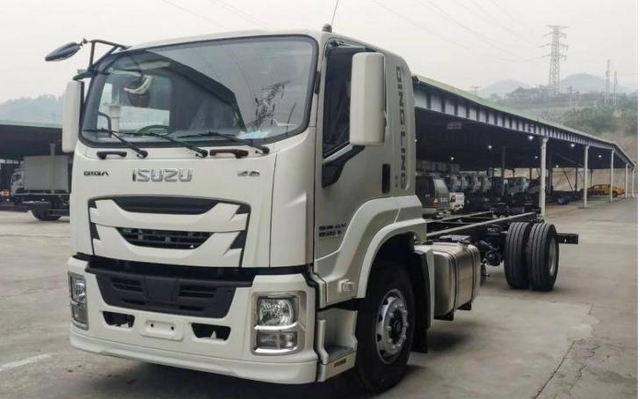 Qingling ISUZU FTR Stake truck 4x2&nbsp; QL5180XXYAJWHY 