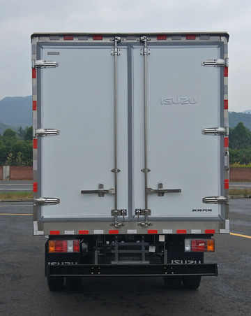 QingLing ISUZU 3.5Ton Refrigerated truck 100P 4x2 QL1070BUHAY