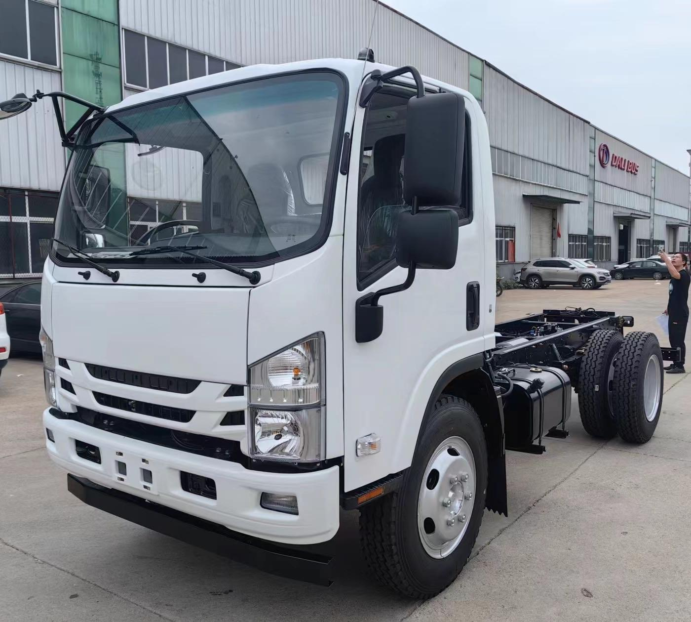  Qingling ISUZU 190PS 700P BUS 4x2 QL1110ANMAY
