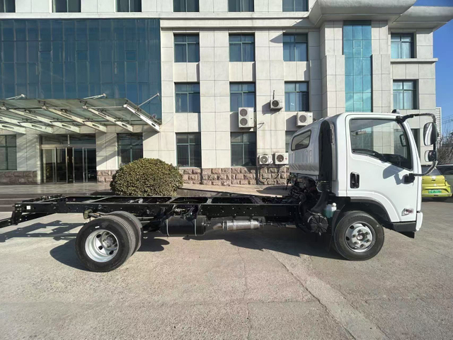 QINGLING ISUZU 700P 4X2 LIGHT TRUCK CHASSIS（ Euro VI ）QL1110ANHAY