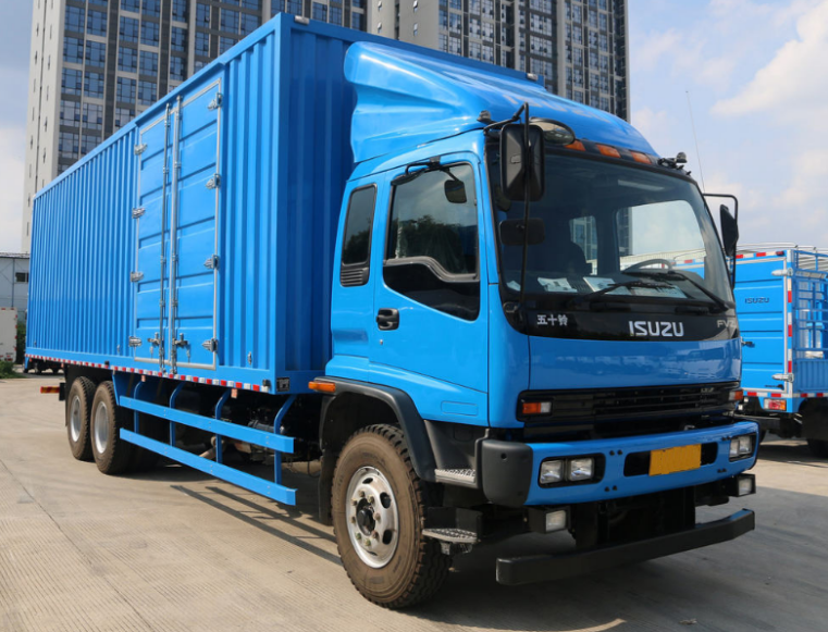 Qingling ISUZU 300HP FVZ Van Truck 4x2 QL5250XXYWTFZJ