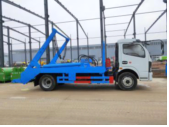 ISUZU 10 M³ Swing arm garbage truck 4x2 QL1180JQFRY