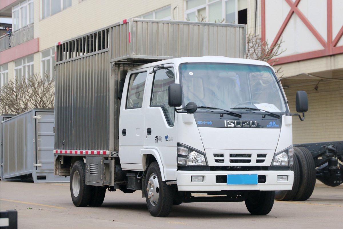  Qingling ISUZU Van Truck 600P 4x2 QL5040XXYA5EWJ