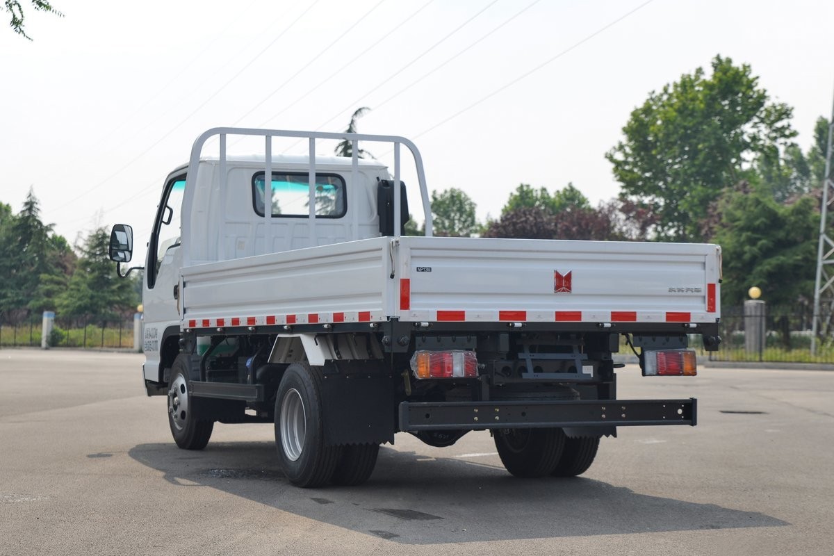  Qingling NIKA Light Truck 4x2 QL1043MFHA