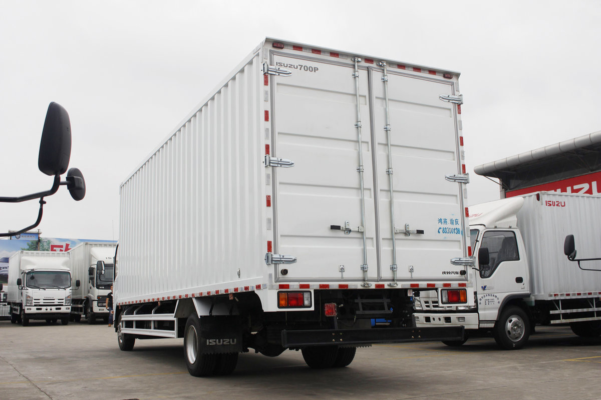  Qingling ISUZU 190PS Van Truck 700P 4x2 QL5080XXYA8PAJ