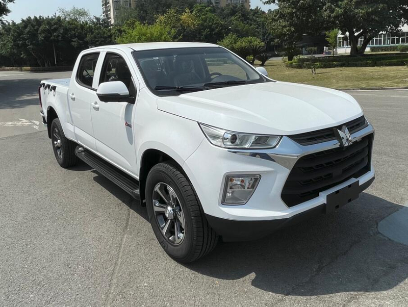  Qingling ISUZU TAGA 4X2 Pickup Truck Double Cabin Euro VI QL1030CTHW