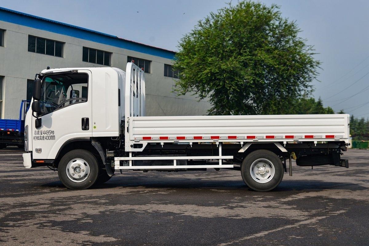  Qingling ISUZU Light Truck KV100 4x2 QL1043BUHAY