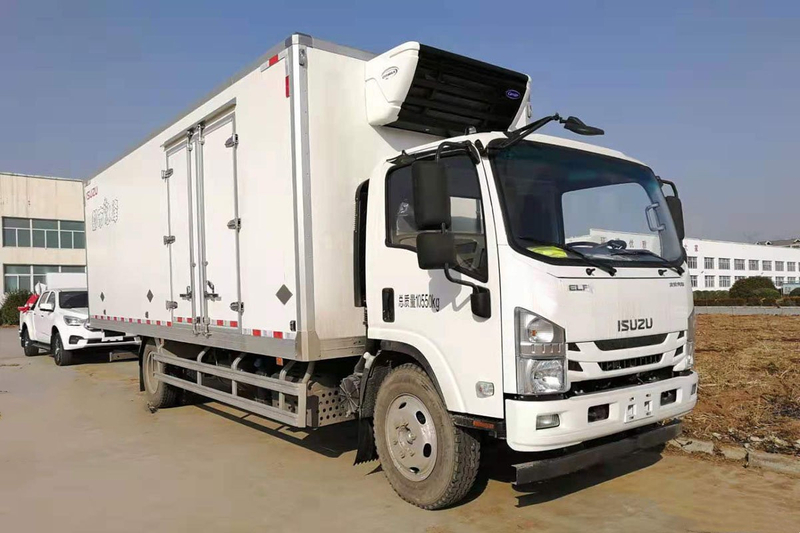 QingLing ISUZU Refrigerated truck 700P 4x2 QL5110XLCANMAJ