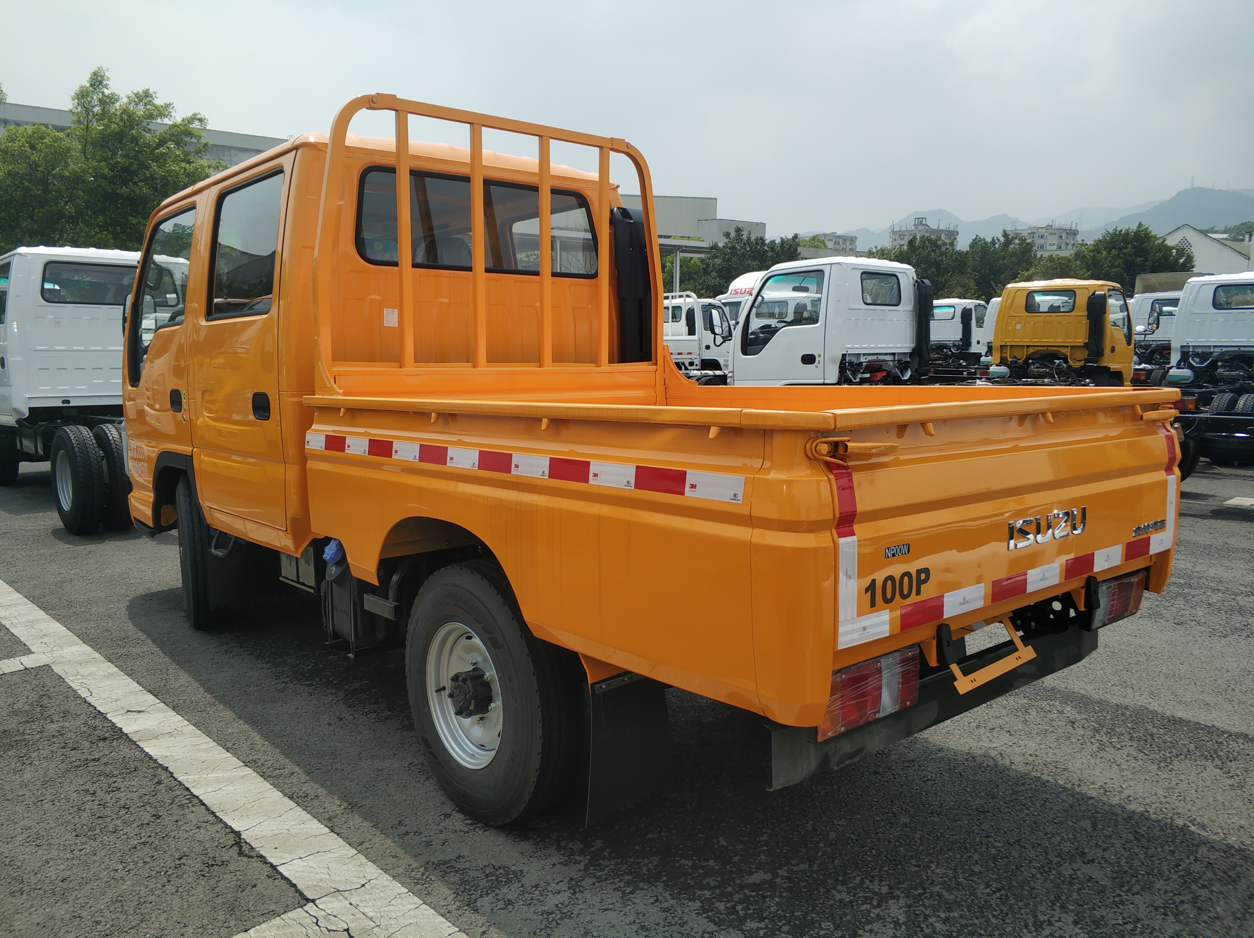 NEW: Qingling ISUZU Light Truck 100P 4x2 QL1060A6KW