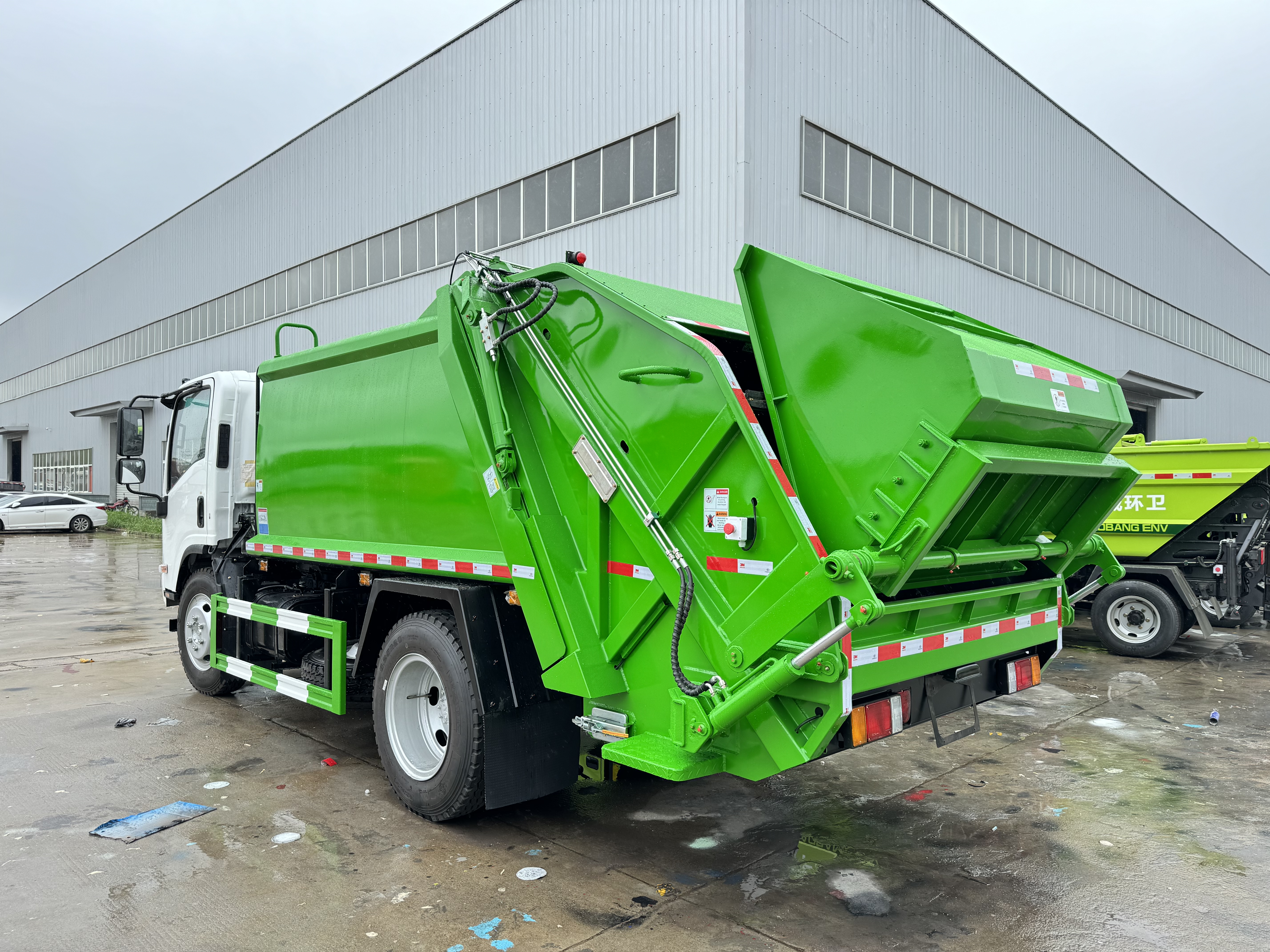 QingLing ISUZU 700P 6M3 Compressed Garbage TRUCK 4x2 QLQL1110ANHAY 