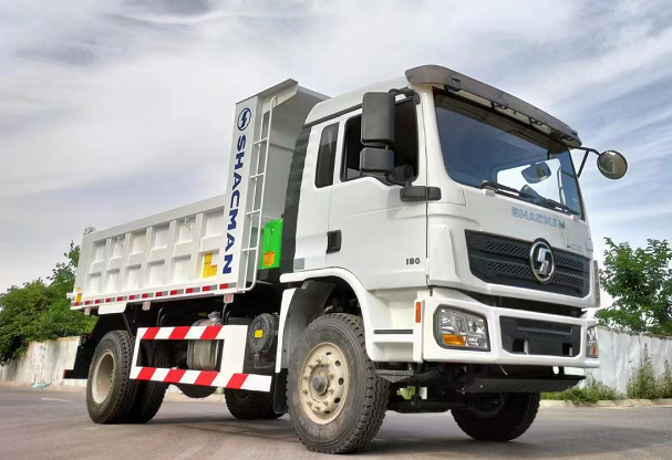 Shacman H3000 6x4 Water Tank Truck Chassis 