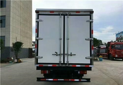  Qingling KV600 4x2 Refrigerated Van QL5043XLCA5HA