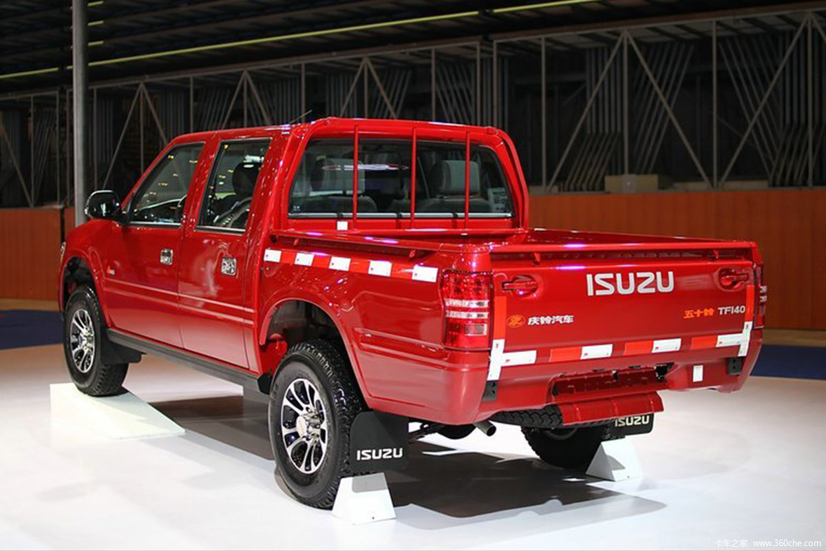 Qingling T17 4x4 Utility Pickup Truck QL1030CBGDC